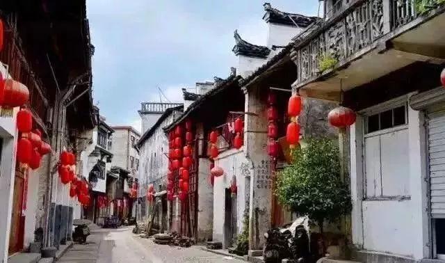 男朋友总是问我为什么喜欢他，是什么心理？